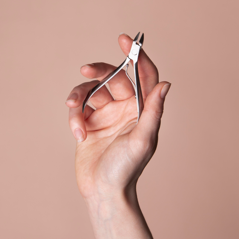 Cuticle tweezers